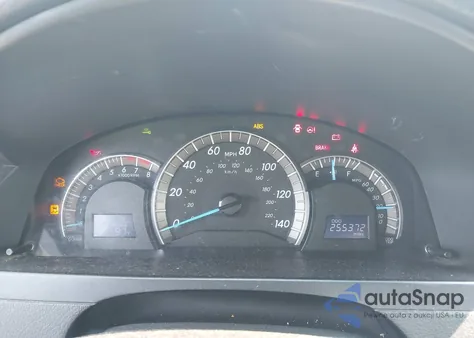 2012 Toyota Camry Se z USA, uszkodzony, nr VIN 4T1BF1FK4CU574695